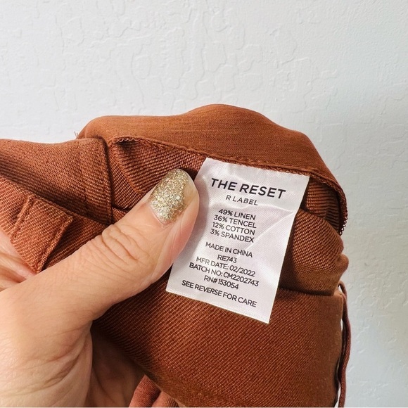 The Reset R Label The Eco Slouchy Trouser in Cedar XS - Picture 8 of 9